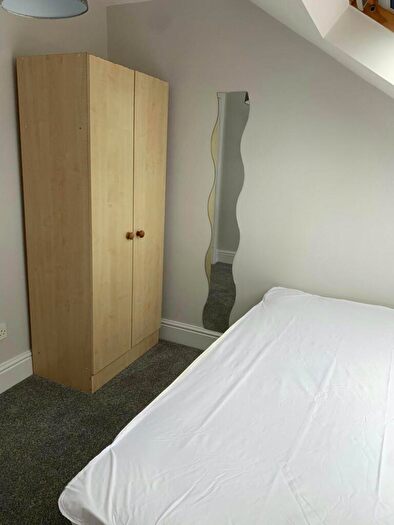 6 Bedroom Maisonette To Rent In Bayswater Road, Newcastle Upon Tyne, Tyne And Wear, NE2