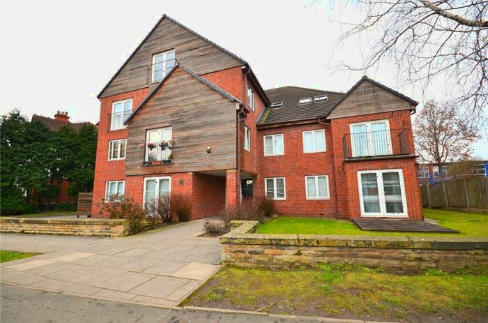 2 Bedroom Apartment To Rent In Daisy Bank Road, Victoria Park, Manchester, M14