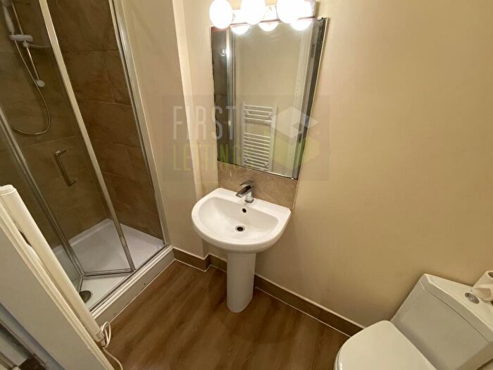 1 Bedroom Flat To Rent In St. James Road, Highfields, LE2