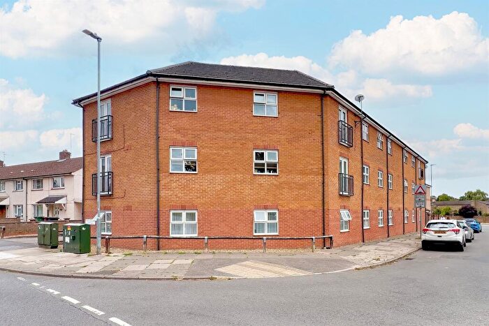 2 Bedroom Flat For Sale In Filey Court, Corby, NN18