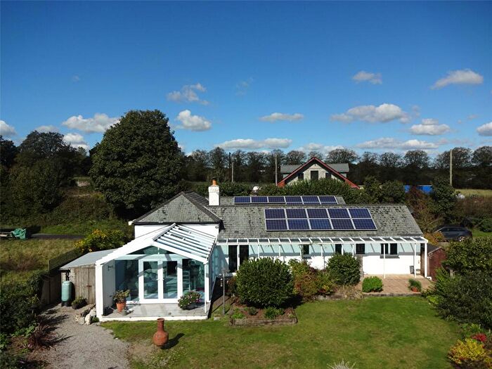 3 Bedroom Bungalow For Sale In Tremeale, Daws House, Launceston, Cornwall, PL15