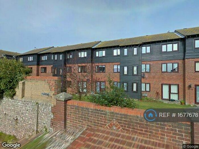1 Bedroom Flat To Rent In Lovell Court, Eastbourne, BN21