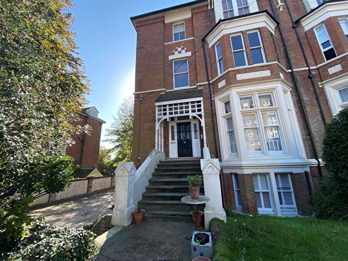 2 Bedroom Flat To Rent In Dane Road, St. Leonards-On-Sea, TN38