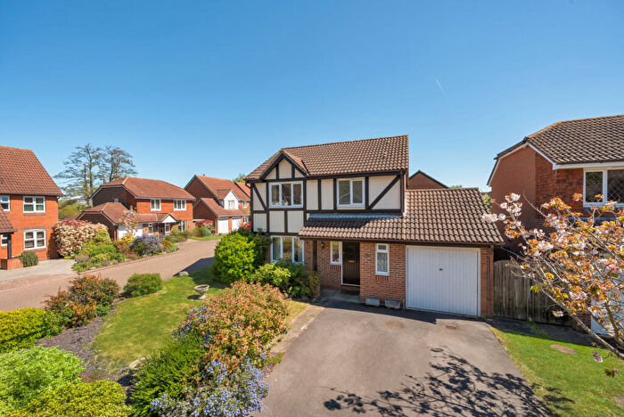 3 Bedroom Detached House For Sale In Sanger Drive, Send, Woking, GU23