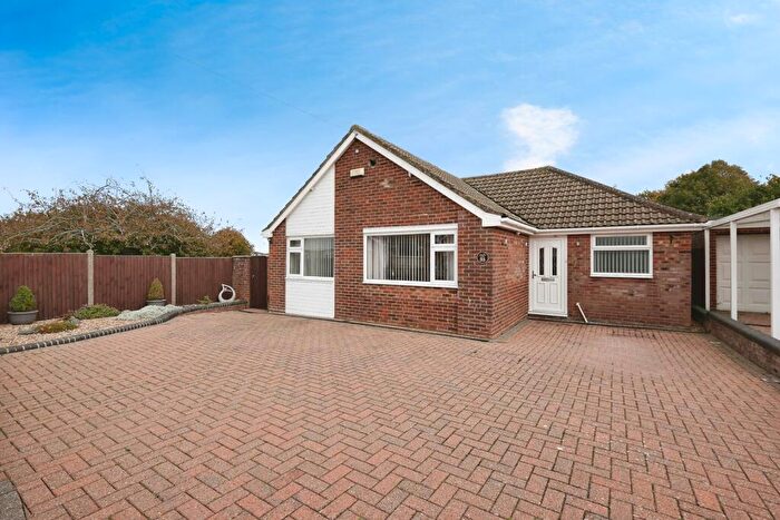 3 Bedroom Bungalow For Sale In Mayfield Road, Whitfield, Dover, Kent, CT16