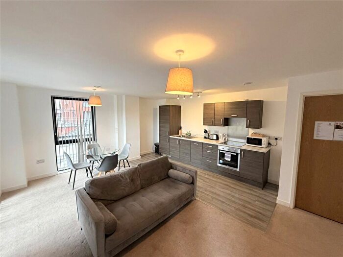 2 Bedroom Flat To Rent In Adelphi Wharf A, Adelphi Street, Salford, Greater Manchester, M3