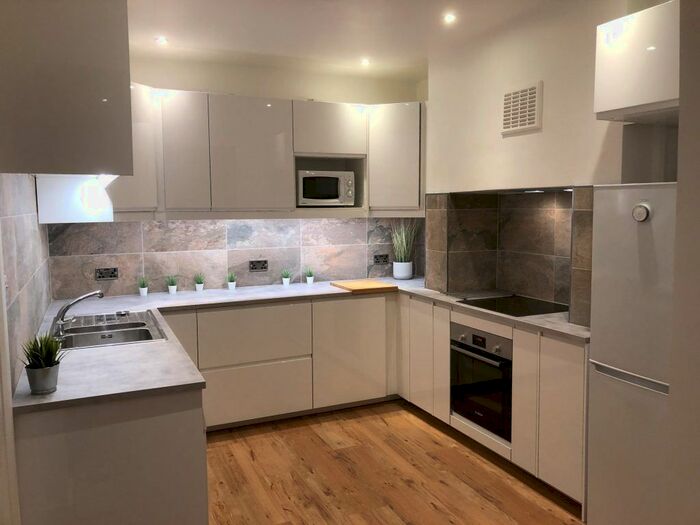 1 Bedroom Flat To Rent In Leighton Road, London, NW5