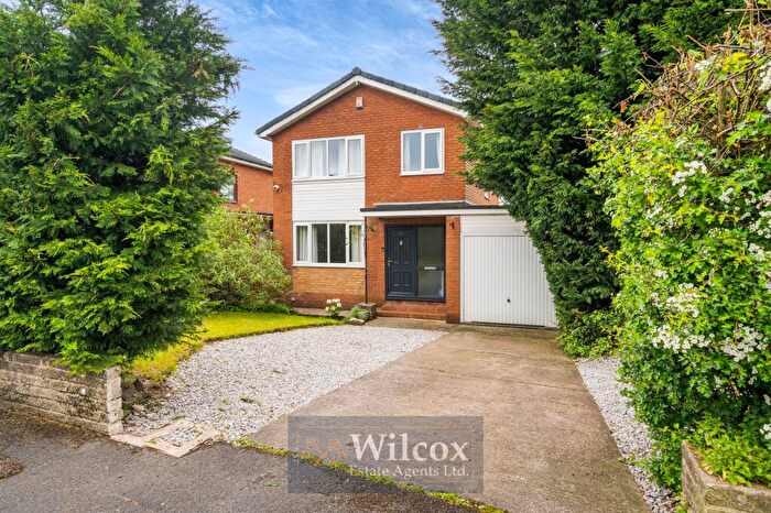 3 Bedroom Detached House For Sale In Brodick Drive, Bolton, BL2