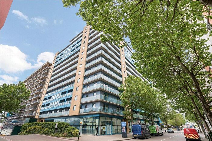 2 Bedroom Flat For Sale In Westgate Apartments, Western Gateway, London, E16