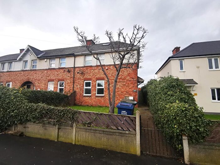 3 Bedroom Semi Detached House To Rent In Parsons Avenue, Walker, Newcastle Upon Tyne, NE6