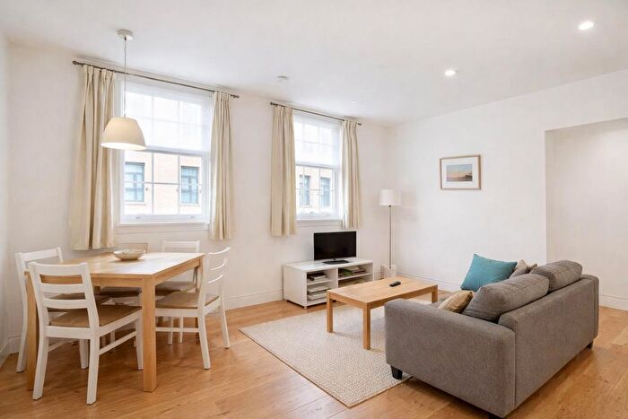 2 Bedroom Flat To Rent In Robert Adam Street, Marylebone, London, W1U