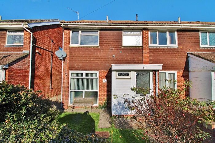 3 Bedroom End Of Terrace House For Sale In Kingsmead Avenue, Stubbington, PO14