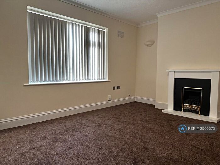 3 Bedroom Terraced House To Rent In Southwold Drive, Nottingham, NG8