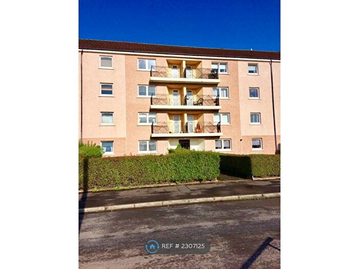 2 Bedroom Flat To Rent In Heathcot Avenue, Glasgow, G15
