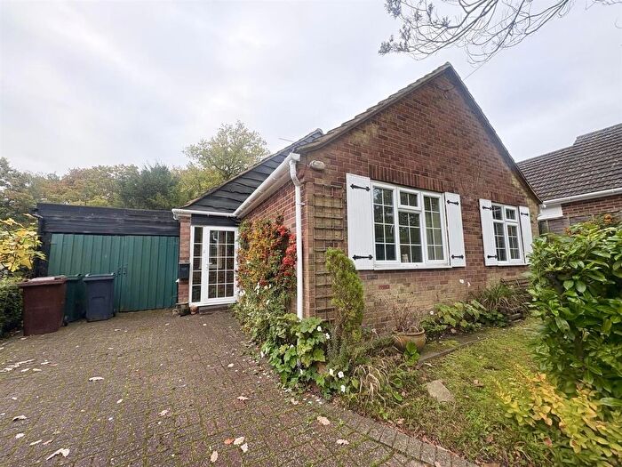 2 Bedroom Detached Bungalow For Sale In Swain Road, Tenterden, TN30