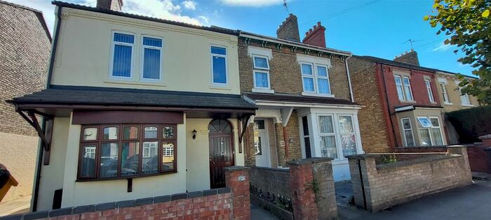 Studio To Rent In Limetree Avenue Room, Central, Peterborough, PE1