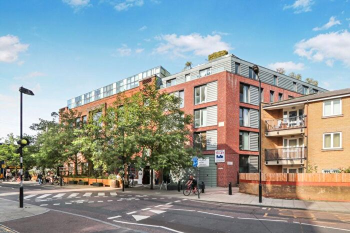 3 Bedroom Flat For Sale In Richmond Road, Arthaus Apartments, E8