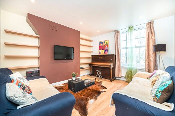 2 Bedroom Flat To Rent In Ascalon Street, London, SW8
