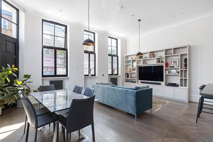 3 Bedroom Maisonette To Rent In Atlas Mansions, Blythe Road, Brook Green, London, W14