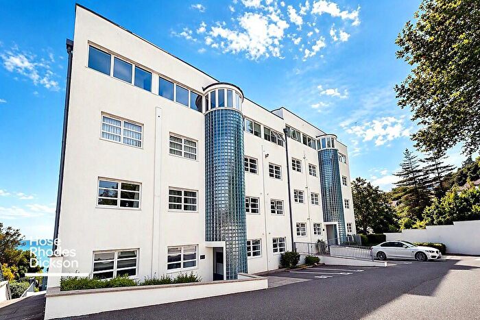 2 Bedroom Apartment For Sale In Luccombe Road, Shanklin, Isle Of Wight, PO37