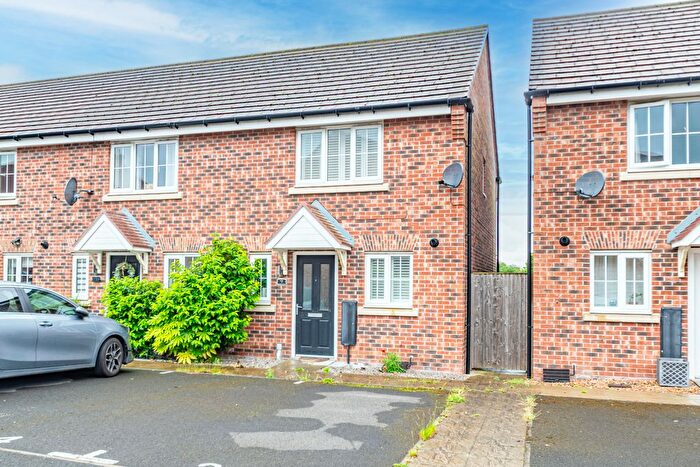 2 Bedroom End Of Terrace House For Sale In Coupland Court, Selby, North Yorkshire, YO8
