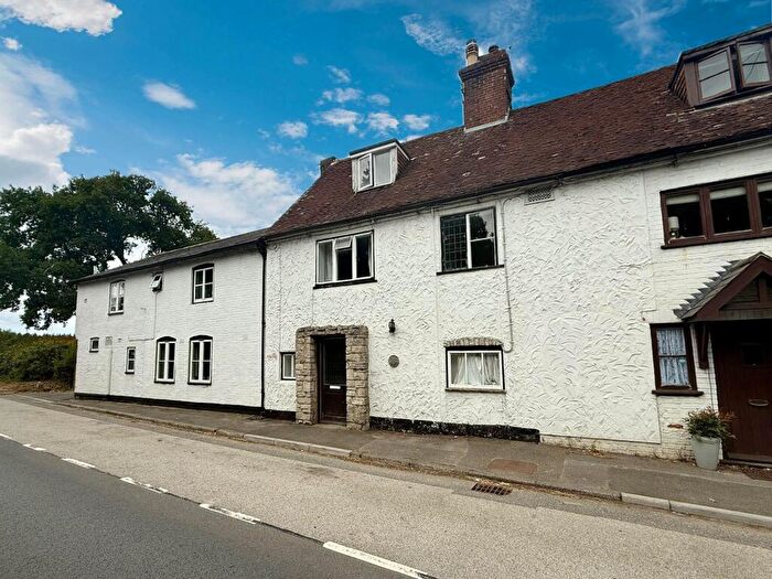 4 Bedroom Semi Detached House For Sale In Verwood Road, Ashley, BH24