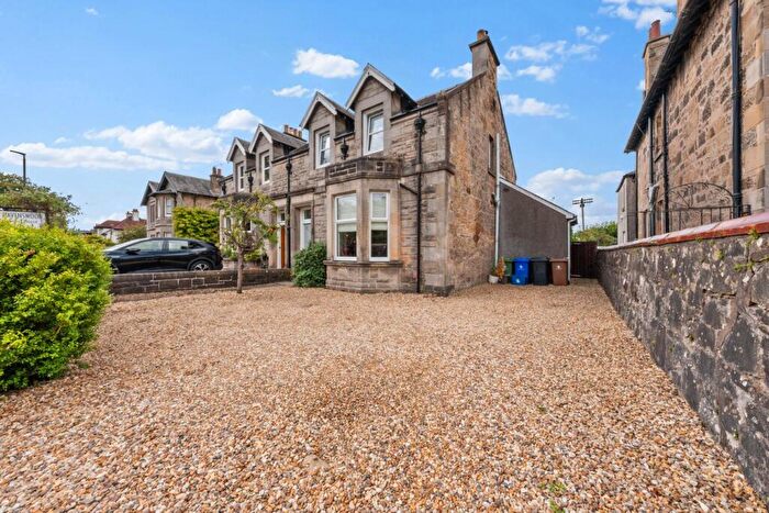 5 Bedroom Semi-Detached House For Sale In Causewayhead Road, Stirling, FK9