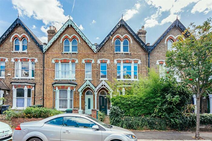 1 Bedroom Flat To Rent In Osborne Road, Stroud Green, N4