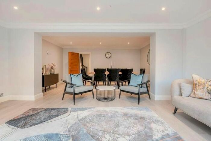 4 Bedroom Terraced House To Rent In Harley Road, Swiss Cottage, London, NW3