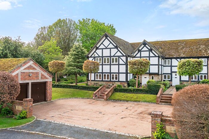 3 Bedroom Semi-Detached House For Sale In Wilmslow Road, Mottram St. Andrew, Macclesfield, Cheshire, SK10