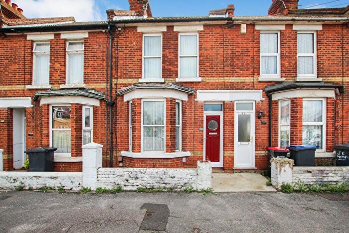 2 Bedroom Terraced House For Sale In Minster Drive, Herne Bay, CT6