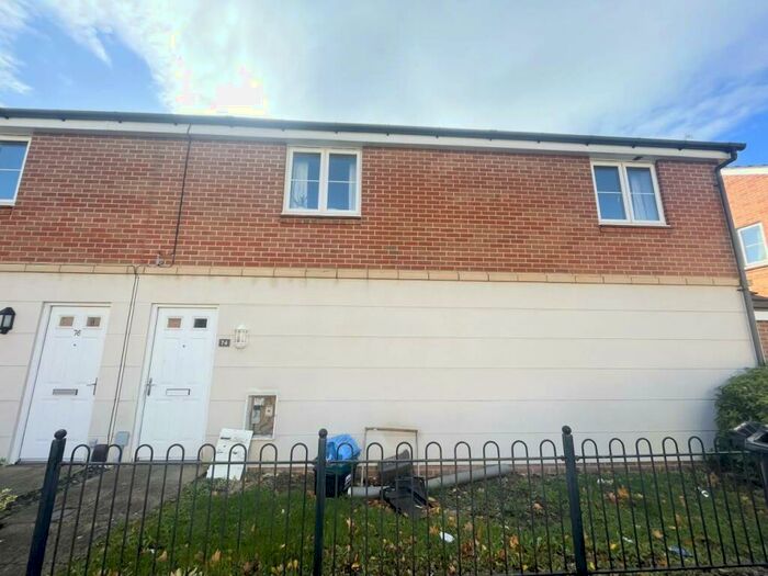 2 Bedroom Coach House To Rent In Montreal Avenue, Horfield, Bristol, BS7