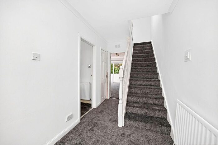 2 Bedroom End Of Terrace House For Sale In Avon Drive, Linlithgow Bridge, EH49