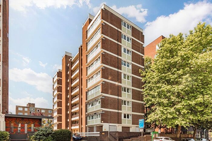1 Bedroom Flat To Rent In Upper Richmond Road, Putney, SW15