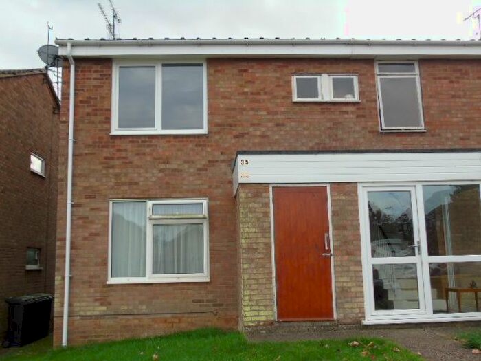 1 Bedroom Flat To Rent In Foxglove Avenue, Needham Market, Ipswich, IP6