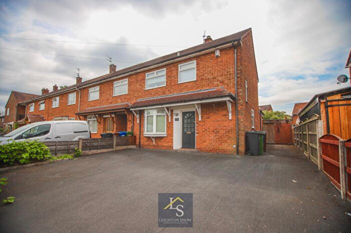 2 Bedroom Terraced House For Sale In Rushton Drive, Bramhall, SK7
