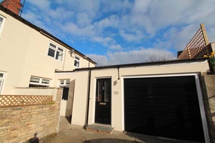 4 Bedroom Terraced House To Rent In Glen Avenue, Stocksfield, NE43