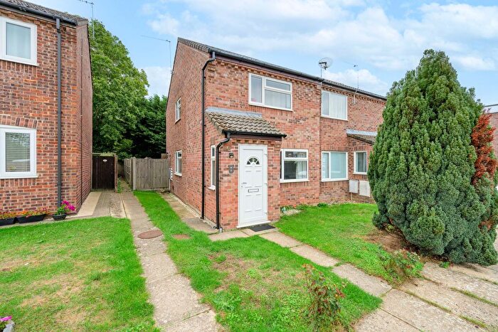 2 Bedroom Terraced House For Sale In Constable Close, Diss, IP22