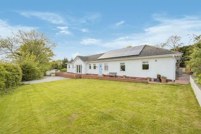4 Bedroom Detached Bungalow For Sale In Mill Hill, Gringley-On-The-Hill, Doncaster, DN10