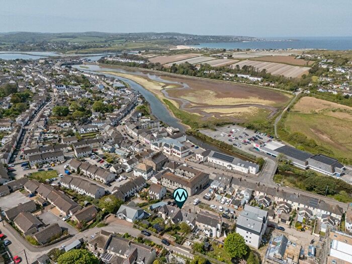 3 Bedroom Cottage For Sale In Hayle, Cornwall, TR27