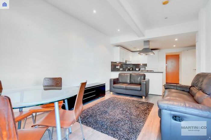 2 Bedroom Flat To Rent In Channelsea Road, London, E15