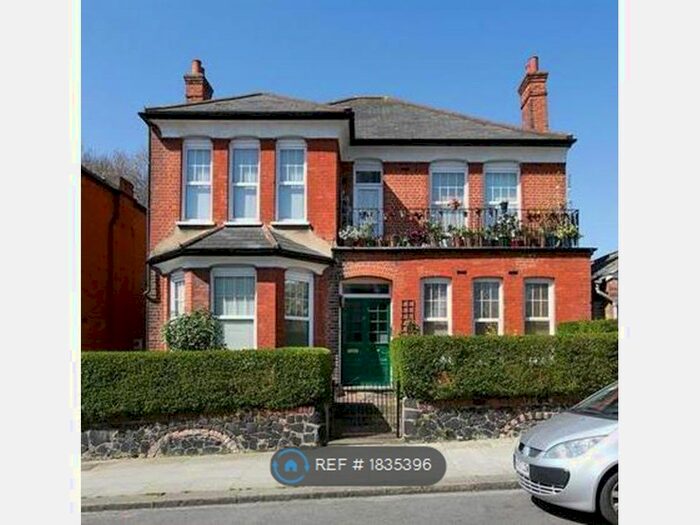 1 Bedroom Flat To Rent In Sydenham, London, SE26