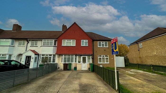 1 Bedroom Flat To Rent In Buckhurst Avenue, Carshalton, Surrey, SM5