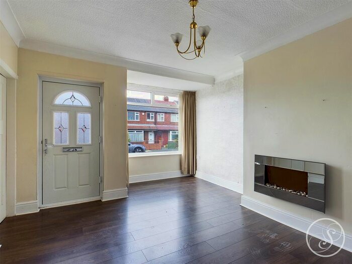 3 Bedroom Terraced House To Rent In Dawlish Terrace, Leeds, LS9