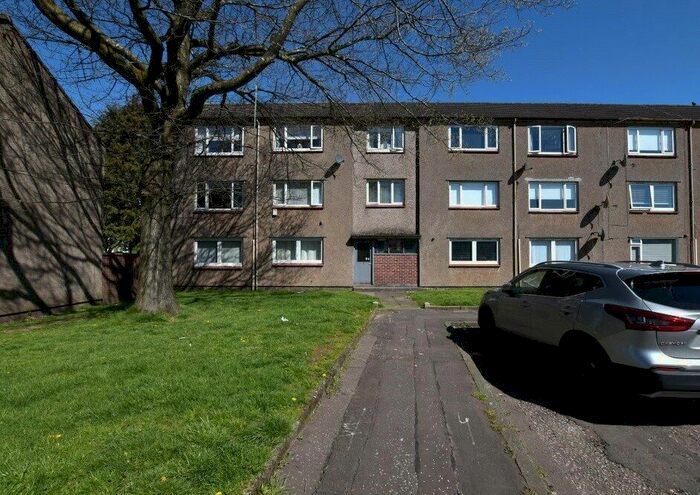 2 Bedroom Flat To Rent In Iona Road, Renfrew, PA4