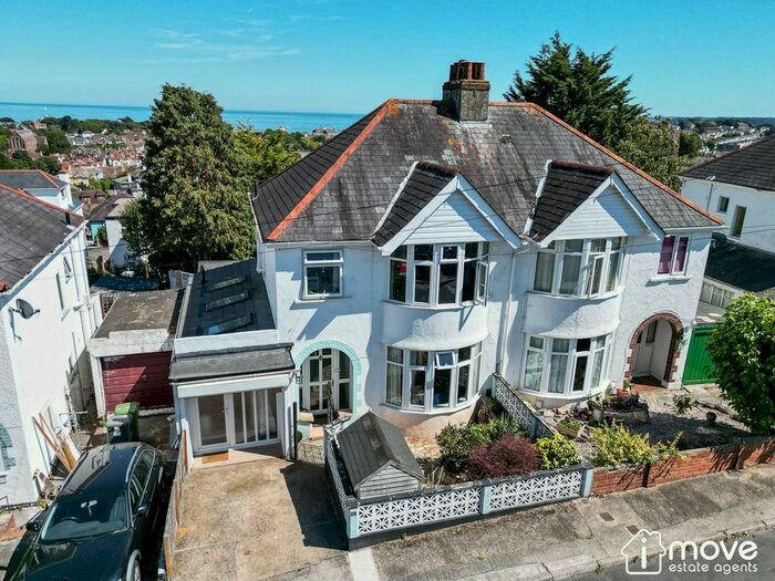 3 Bedroom Semi-Detached House To Rent In Redburn Road, Paignton, TQ3