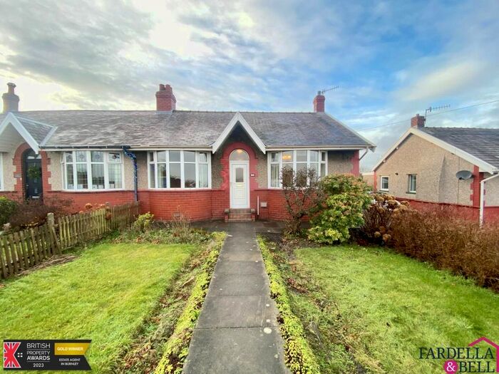 2 Bedroom Semi-Detached Bungalow For Sale In Manchester Road, Hapton, Burnley, BB11