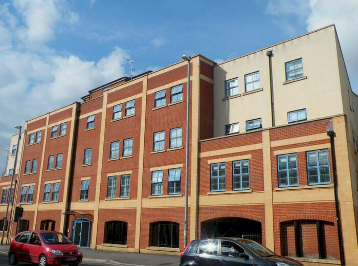 1 Bedroom Flat To Rent In Harbour House, Hotwell Road, BS8