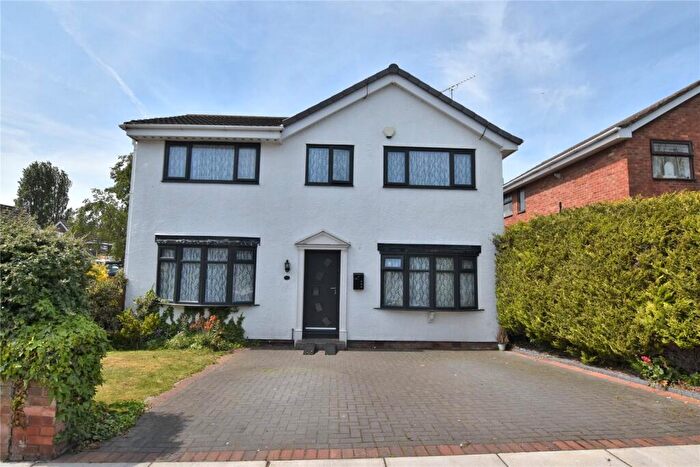 4 Bedroom Detached House For Sale In Sycamore Avenue, Saughall Massie, Wirral, CH49