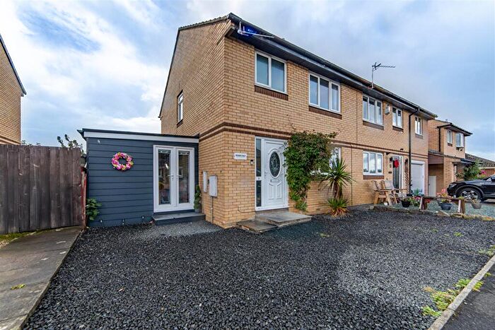 3 Bedroom Semi-Detached House For Sale In Russell Square, Seaton Burn, NE13
